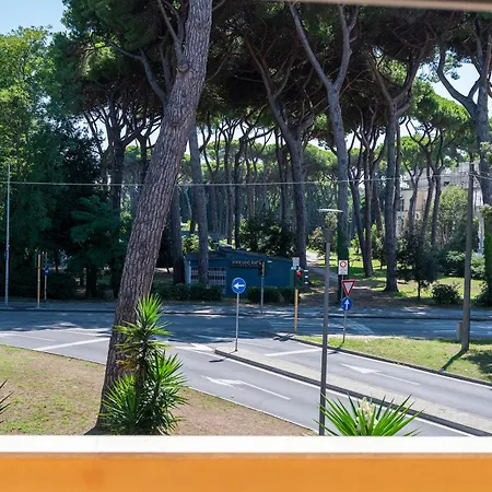 Il Balcone Del Comandante